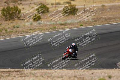 media/Apr-19-2025-AHRMA (Sat) [[3d98ca3309]]/Practice/Group 4/Turn 6/